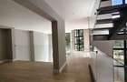 5 Bed Villa with En Suite in Runda - 4