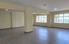 4 Bed Apartment with En Suite at 4Th Parklands - 19