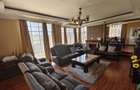 5 Bed Townhouse with En Suite in Lavington - 5