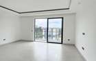 2 Bed Apartment with En Suite in Brookside - 16