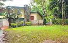 4 Bed House with En Suite at Lavington Green. - 6