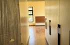 4 Bed Townhouse with En Suite at Membley Estate - 12
