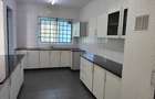 4 Bed Apartment with En Suite in Westlands Area - 7