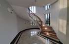 5 Bed Villa with En Suite in Runda - 9