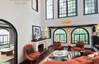 4 Bed Townhouse with En Suite at Riverside - 2