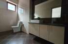 3 Bed Apartment with En Suite at East Church Rd - 4