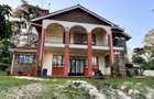 5 Bed House with En Suite in Lavington - 5