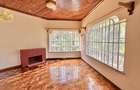 4 Bed Villa with En Suite in Spring Valley - 3