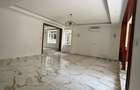 5 Bed Townhouse with En Suite at Lavington - 5