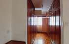 5 Bed Townhouse with En Suite in Spring Valley - 14