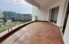 3 Bed Apartment with En Suite at Parklands - 2