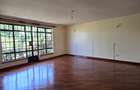 5 Bed Townhouse with En Suite at Lavington Green - 20