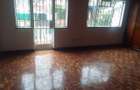 4 Bed Villa with En Suite in Brookside - 18