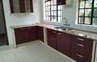 4 Bed Townhouse with En Suite in Lavington - 19