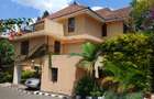 5 Bed Townhouse with En Suite in Kyuna - 1