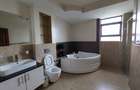 3 Bed Apartment with En Suite at Riverside Drive - 4