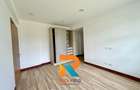 2 Bed Apartment with En Suite in Parklands - 8