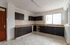4 Bed Apartment with En Suite in Kilimani - 4