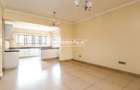 4 Bed Apartment with En Suite in Parklands - 2