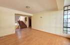 5 Bed Townhouse with En Suite at Othaya Road - 12