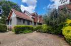4 Bed Townhouse with En Suite in Lavington - 2
