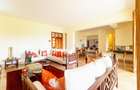 3 Bed Apartment with En Suite in State House - 4