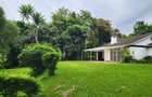4 Bed House with En Suite at Crescent Road - 3