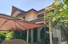 4 Bed Townhouse with En Suite at Lavington - 1
