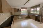 5 Bed Townhouse with En Suite in Lavington - 6