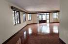6 Bed Townhouse with En Suite at Kilimani Road - 7