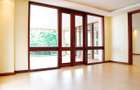 3 Bed Apartment with En Suite in Riverside - 17