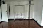 4 Bed Townhouse with En Suite in Lavington - 9