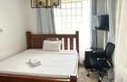 4 Bed Townhouse with En Suite at Lake Road - 15