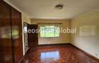 4 Bed House with En Suite in Lavington - 4