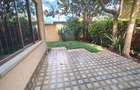 5 Bed House with En Suite in Westlands Area - 12