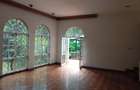 3 Bed House with En Suite at Limury Road - 4