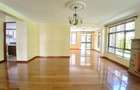 5 Bed Townhouse with En Suite at Lavington - 7