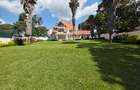 5 Bed Villa with En Suite in Runda - 19