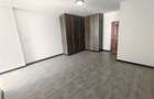 4 Bed Apartment with En Suite in Parklands - 4