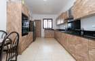 3 Bed Apartment with En Suite in Westlands Area - 5