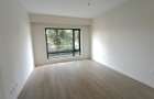 2 Bed Apartment with En Suite at Riverside Drive - 9
