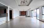 3 Bed Apartment with En Suite at Riverside Drive - 17
