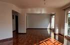 3 Bed Apartment with En Suite in Kilimani - 4