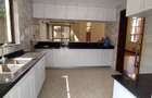 5 Bed Townhouse with En Suite in Lavington - 3