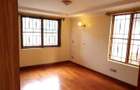 5 Bed Townhouse with En Suite in Lavington - 7