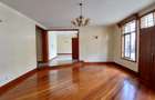 5 Bed Townhouse with En Suite at Lavington Green - 5