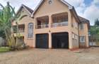 4 Bed Townhouse with En Suite at Lonetree - 1