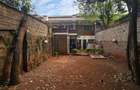 4 Bed Townhouse with En Suite at Lavington - 12