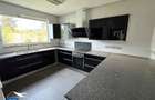 3 Bed Apartment with En Suite at Riverside Grove - 6