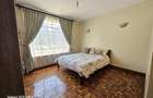 5 Bed Townhouse with En Suite at Lavington - 11